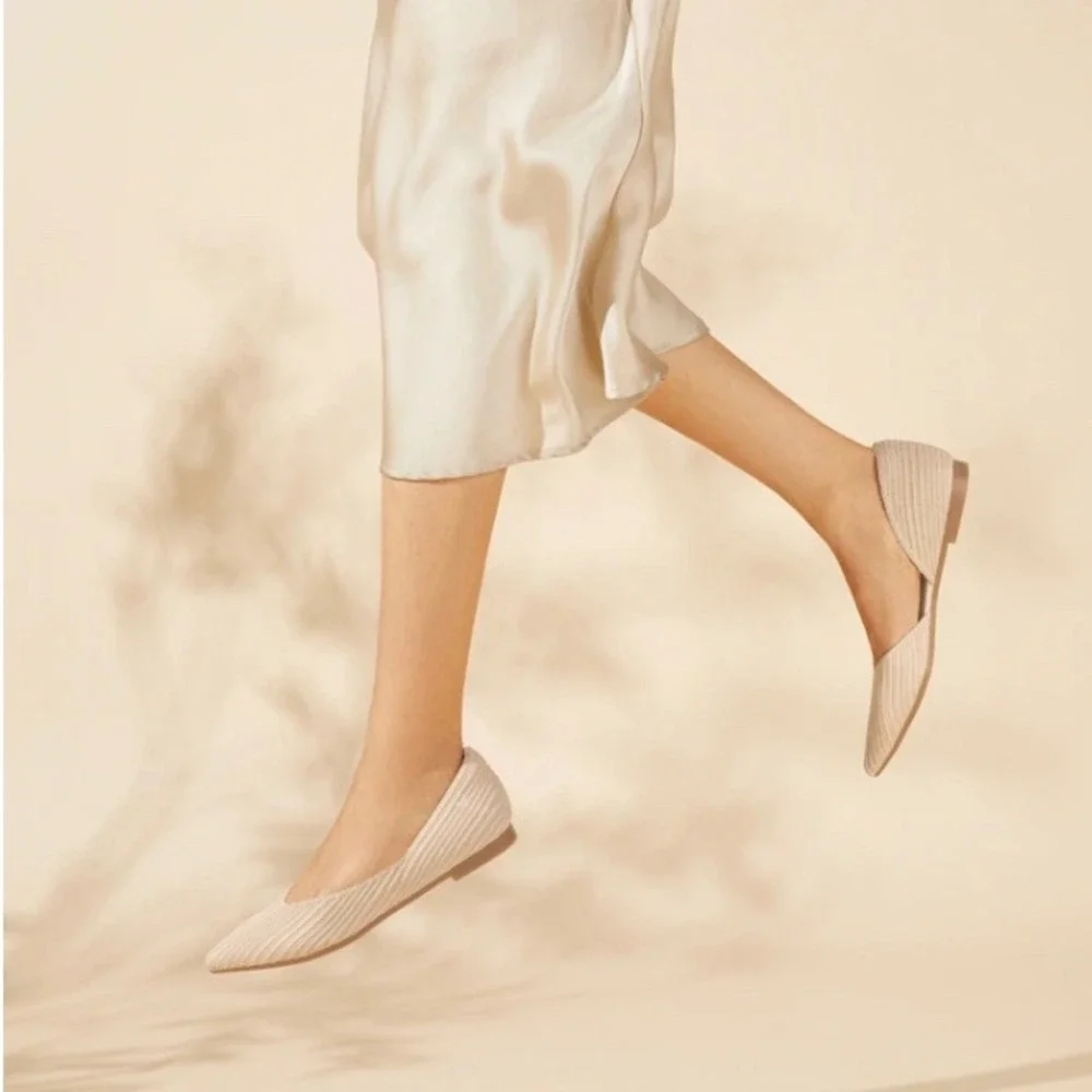 NEW Vivaia Melia Pointed-Toe D'Orsay Flats‎ Size 38.5 almont
